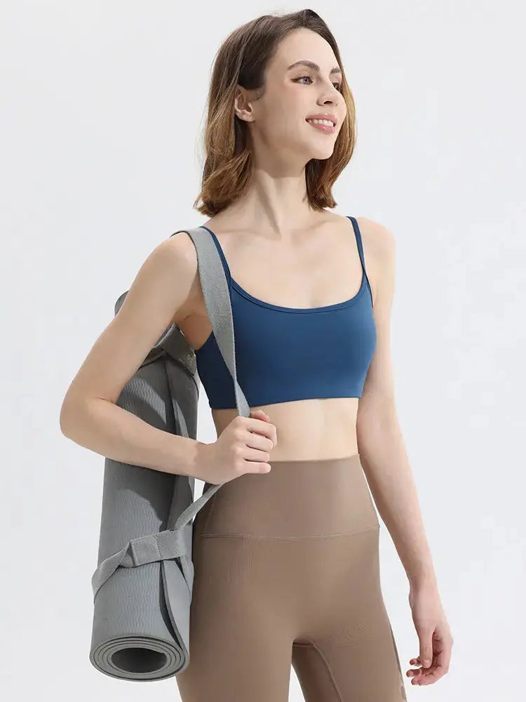 Smoes Wellness cross-back padded yoga sports bra for women
