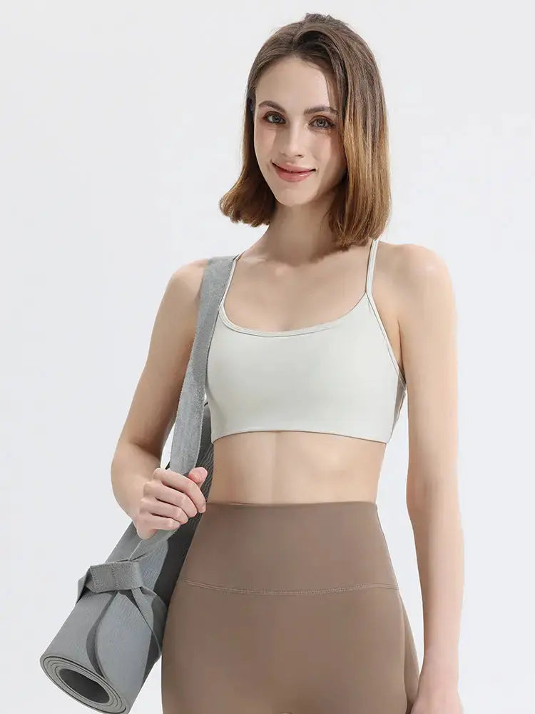 Smoes Wellness cross-back padded yoga sports bra for women
